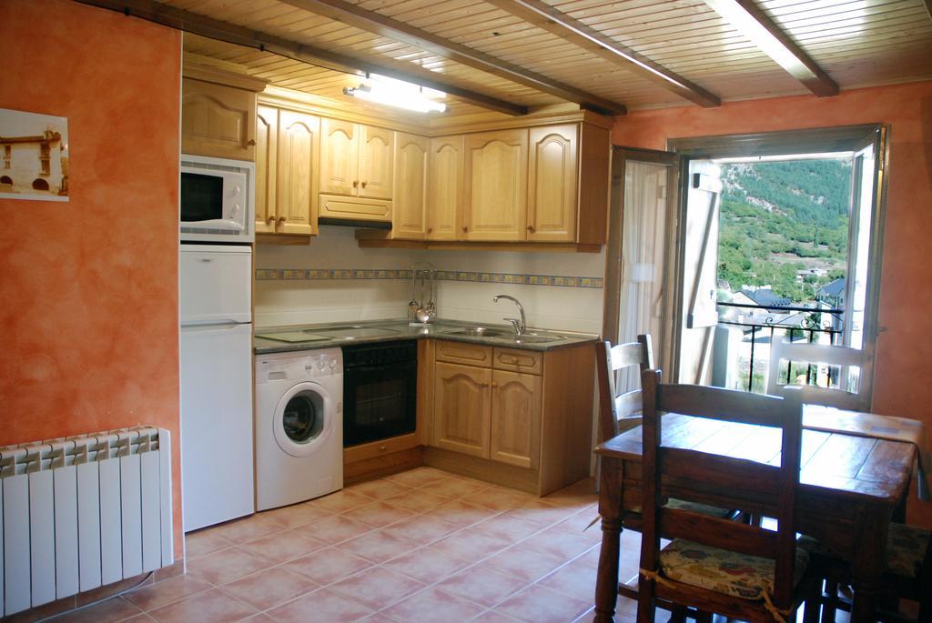Apartamento El Patio Casa Cajal Torla Esterno foto